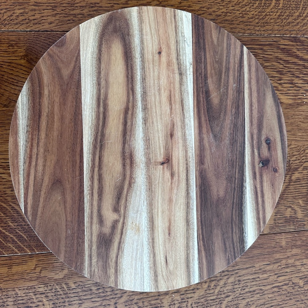 Fazenda Wooden Cake Platter. - Picture 2 of 9